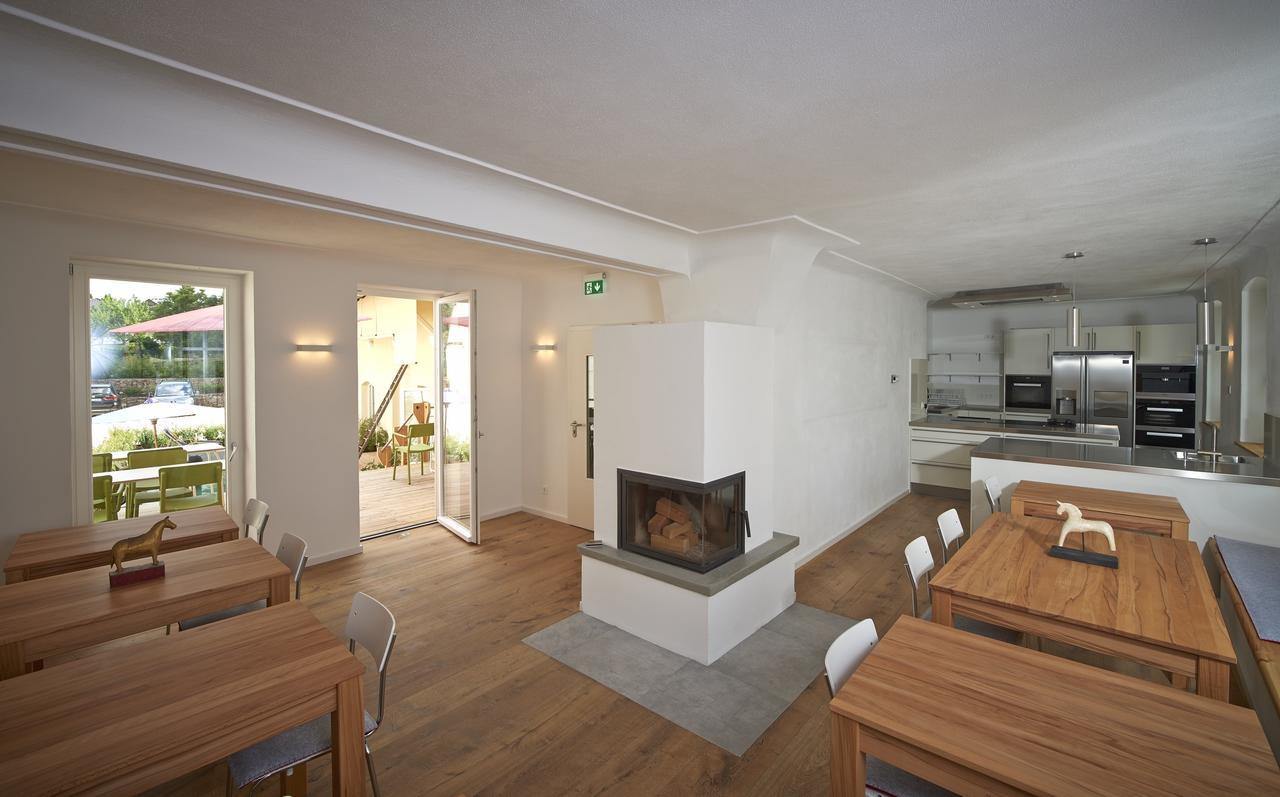 Rothfuss Hotel Weisenheim am Berg Extérieur photo