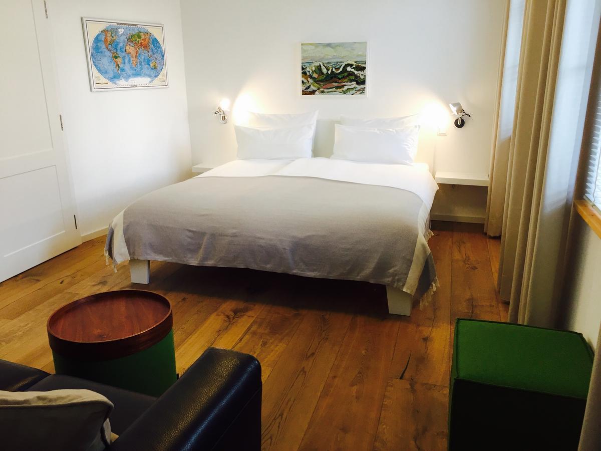 Rothfuss Hotel Weisenheim am Berg Extérieur photo